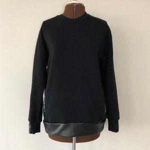 Izzue Black Sweatshirt
